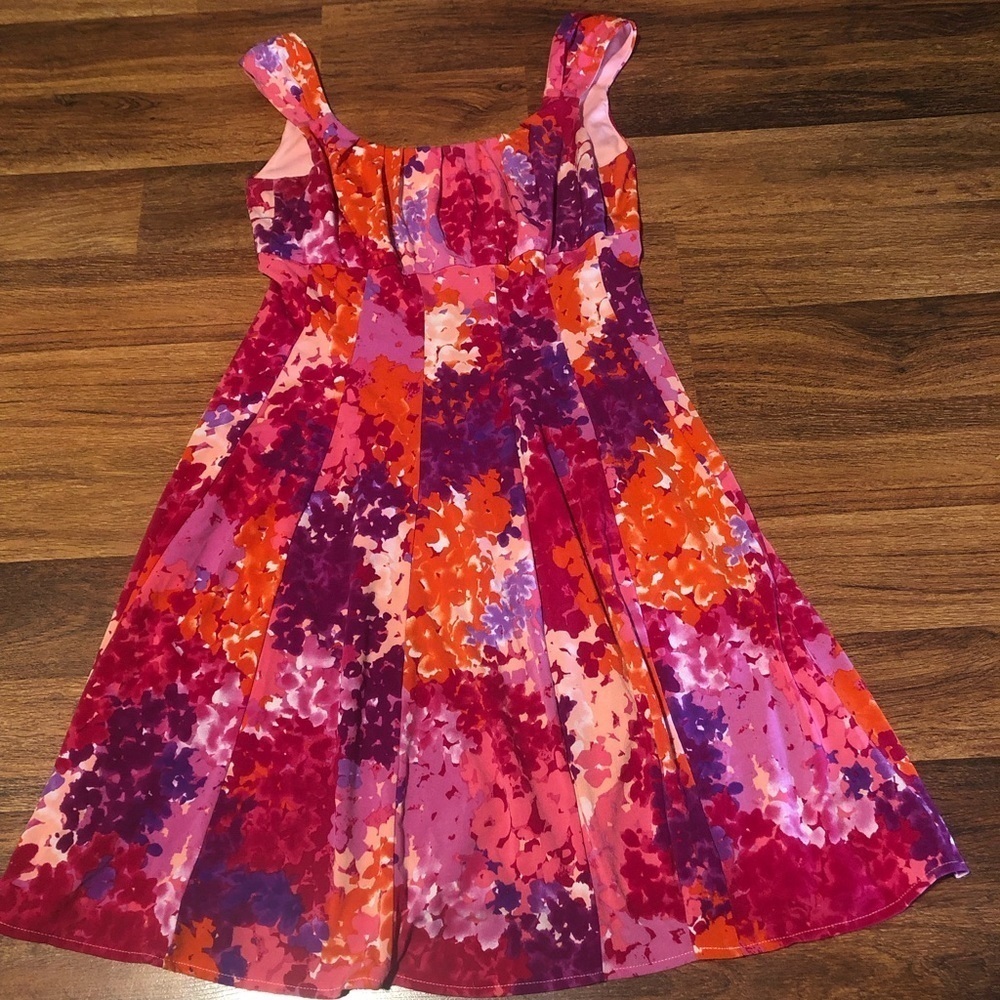 COPY - Women’s London Times floral print for & flare dress!